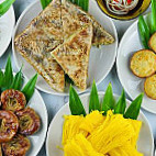 Serimas D'royal Murtabak food