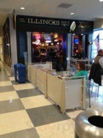 Illinois Grill On 47th food