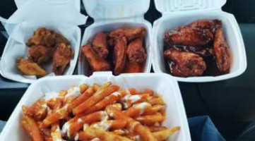 Mr. Wings Chicken And Grill food