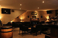 The Publican Pub - Bar a Vins inside