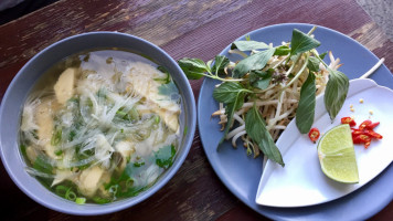 Basil - Vietnamese Eatery and Bar food