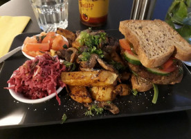 Veggie Vibe Cafe food