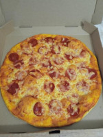 Poch Pizza food