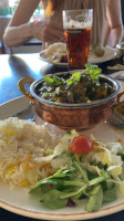 Basmati Bengaliskt Och Indiskt Restaurang food