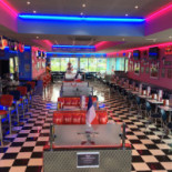 Memphis Coffee Montévrain Dentro