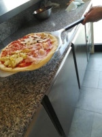 Pizzeria Desiderio Toscanella food