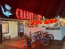 Crabby Dick's outside