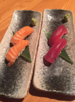 Simply Sushi food