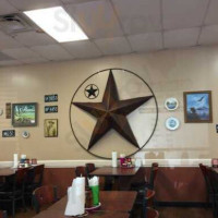 Compadre's Texas Cafe food