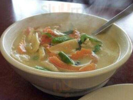 Singha Thai Cuisine food