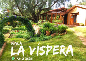 Finca La Víspera outside