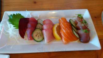 Sushi Planet Woodland Hills food