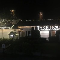 Lake House food