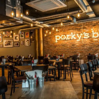 Porky's BBQ Bankside inside