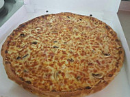 San Marino Pizza food