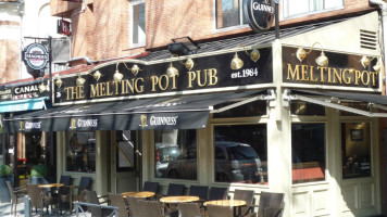 The Melting Pot Pub inside