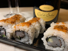 Mien Sushi Wine food