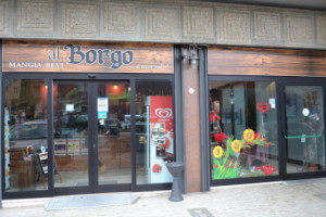 Al Borgo outside