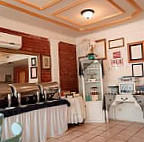 Squisito Cafe Bistro inside
