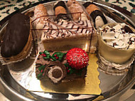 Scarsdale Pastry Center food
