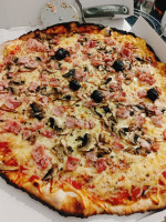 Pizza Bella food