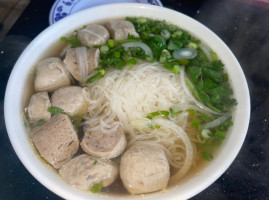 Pho Sao Bien Vietnamese food