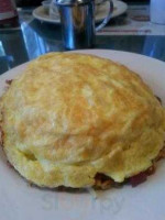 Harolds House Of Omelettes food