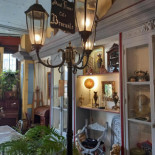 Le Saint Honore Exterior