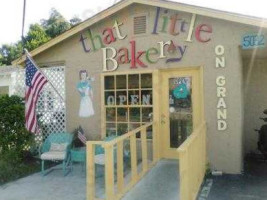 That Little Bakery Cafe outside