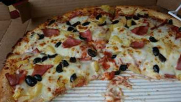 Domino's Pizza food