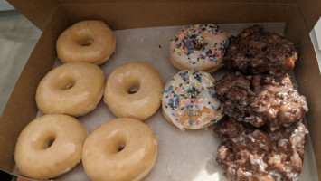 Lucky Donuts And Deli food