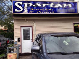 Spartan Pizzeria inside