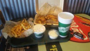 Wingstop food