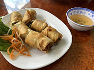 Pho Mi Binh Minh food