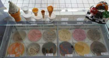 Frozen Yogurt Factory food