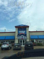 Ihop outside