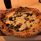 Civico 8 Pizzeria food