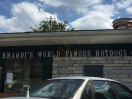 Brandi S World Famous Hot Dogs outside