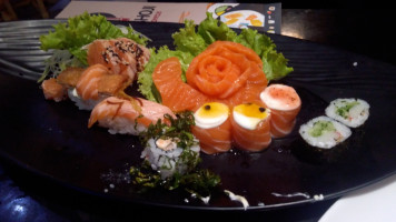 Restaurant Shoji Sushi food
