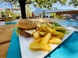 La Terrasse Du Lac food