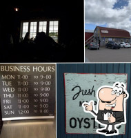 Malpeque Oyster Barn food