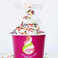 Menchie's Frozen Yogurt food