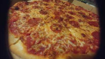 Manhattan Pizza food