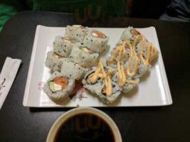 Taruman Sushi Takeout food