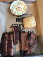 Dickey's Barbecue Pit food