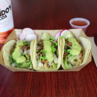 Chando's Tacos food