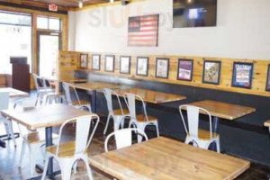 Oxford Burger Company inside