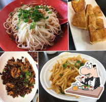 Sichuan Style Chóng Qìng Wèi Dào food