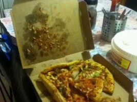 Domino's Pizza food