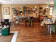La Libellule Cafe inside